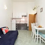Apartments Zlata 2222