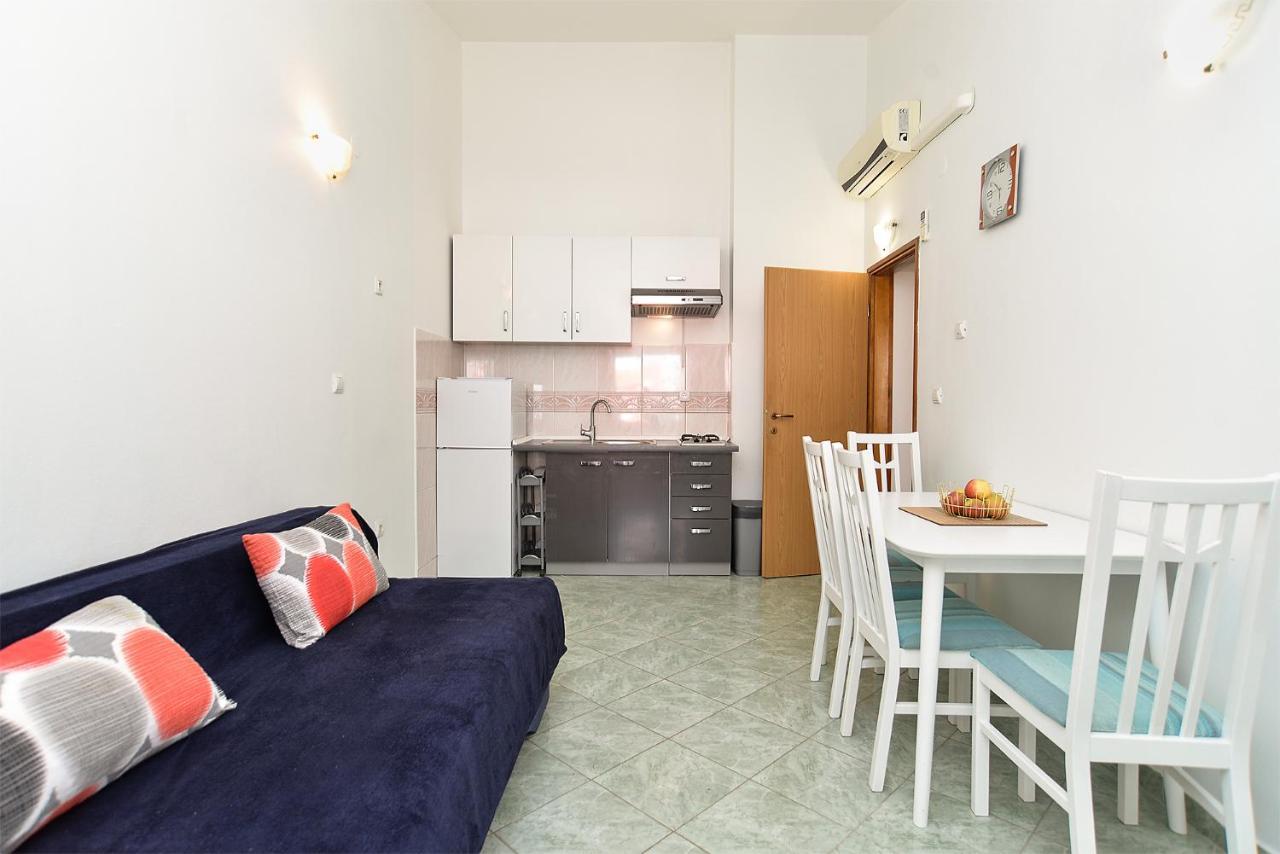 Zlata 2222 Apartman *